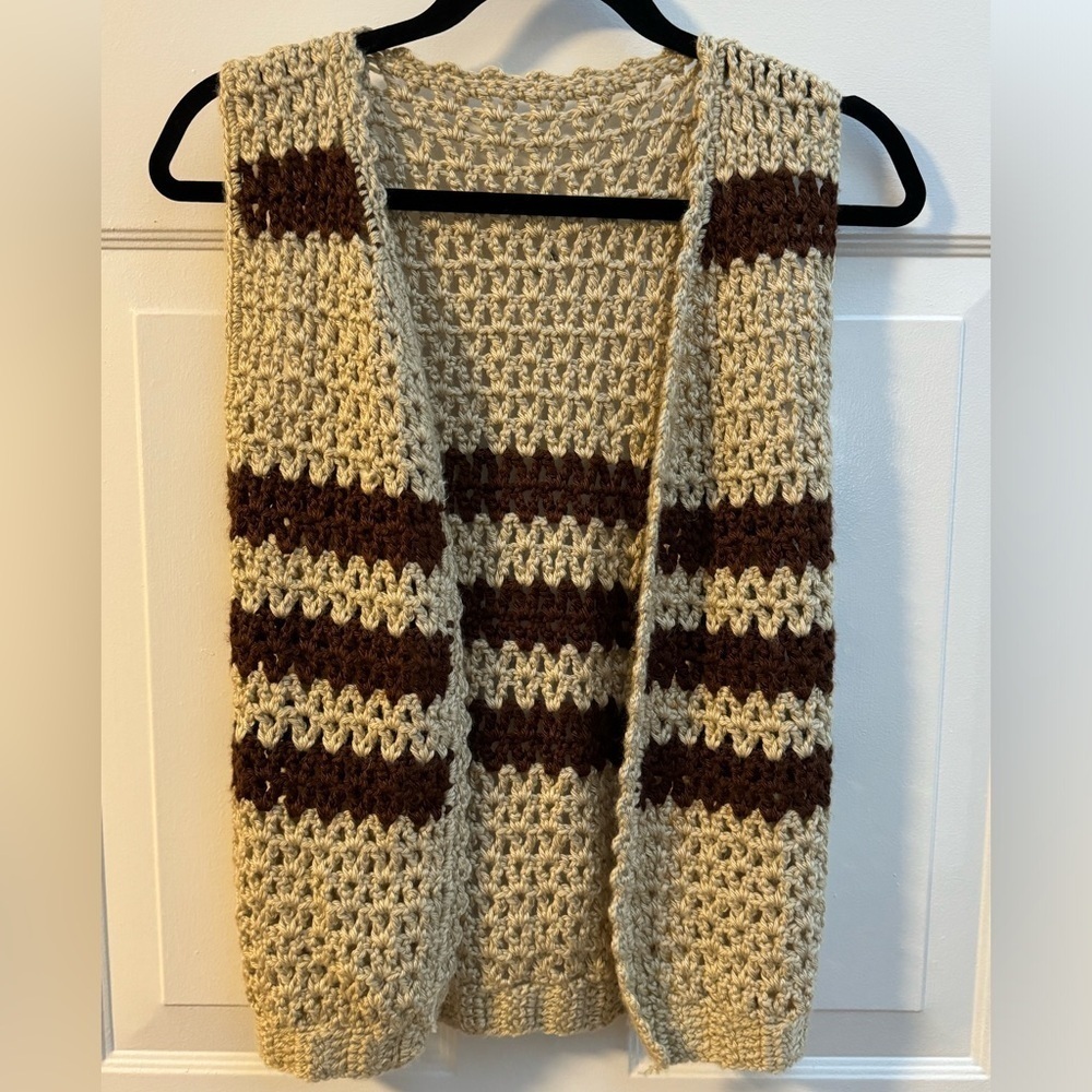 70’s Handmade Crocheted Vest Tan Stripes Neutral Layering Boho Granny Hippie VTG